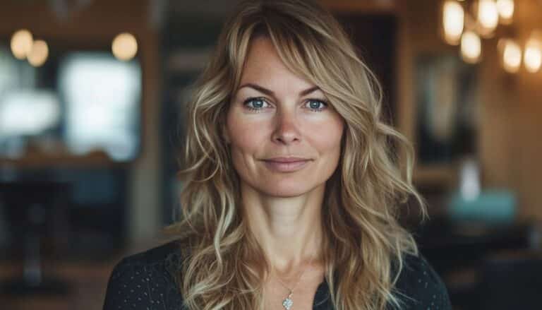 Frisyrens 5 knep för att få ditt hår att må bättre